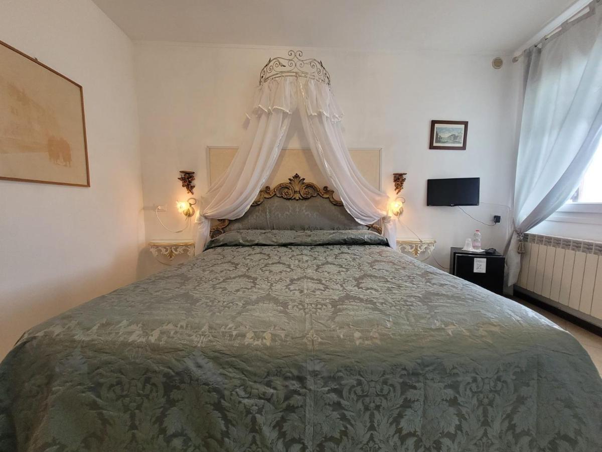 ヴェネツィア カ イザベラ Bed & Breakfast エクステリア 写真