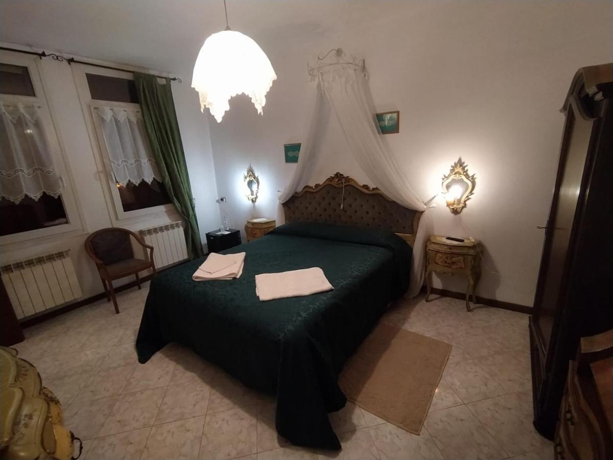 ヴェネツィア カ イザベラ Bed & Breakfast エクステリア 写真
